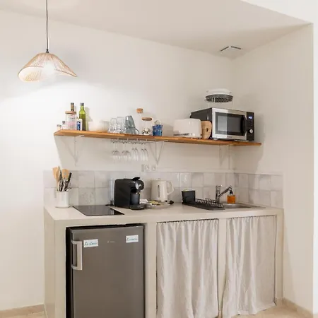 Immeuble 4 Apps Nimois Clim, Terrasse, Lumineux Maisoncarreeconciergerie Lejlighed